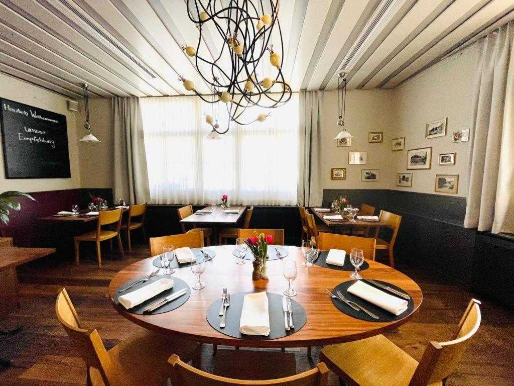 Hotel Roessli Allschwil Eksteriør bilde