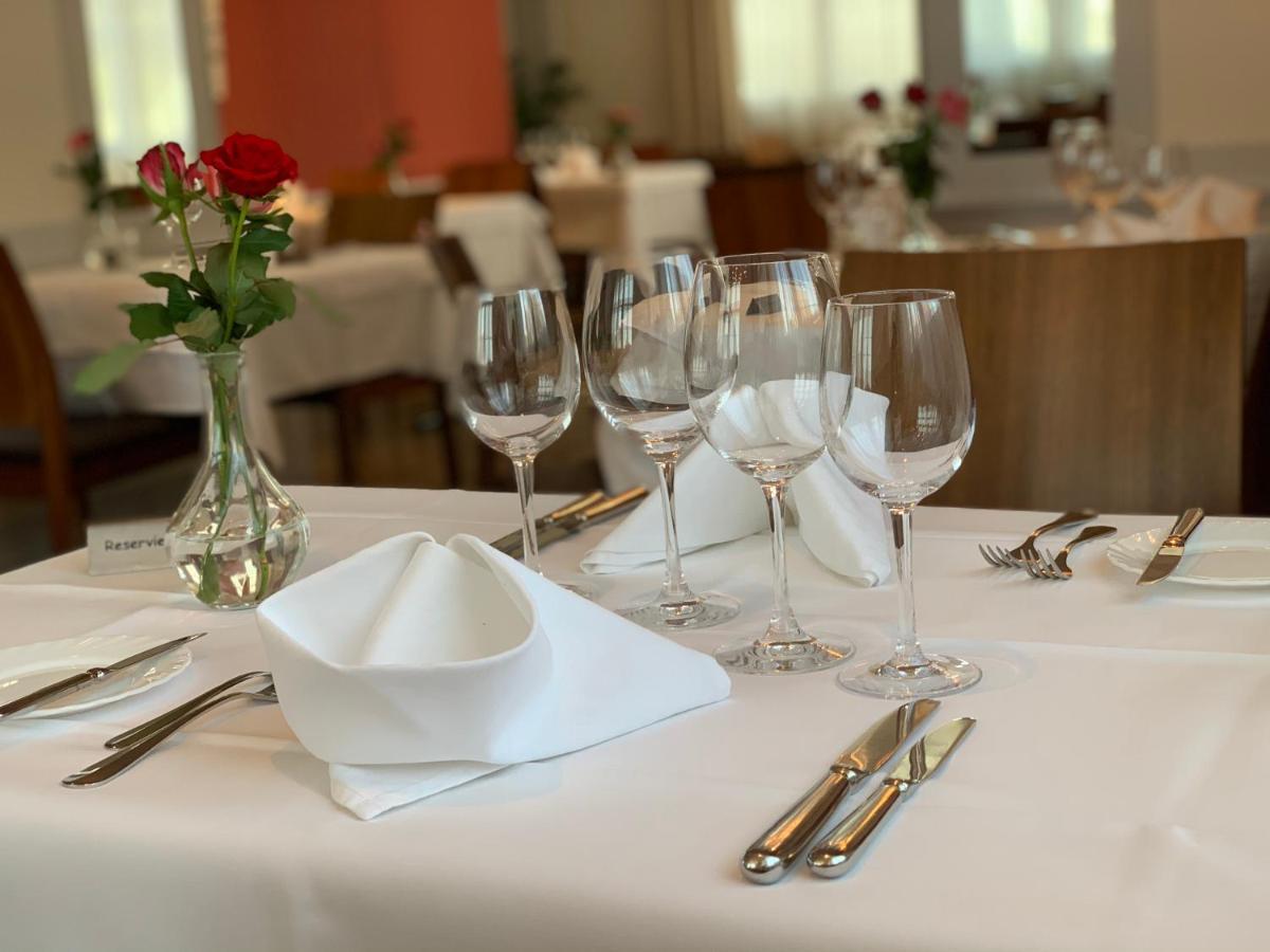 Hotel Roessli Allschwil Eksteriør bilde