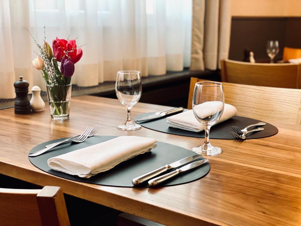Hotel Roessli Allschwil Eksteriør bilde
